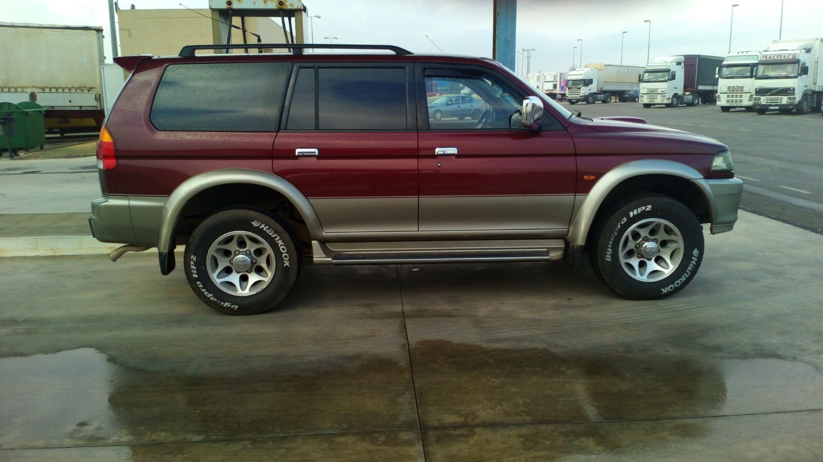 Mitsubishi Sport Garnet